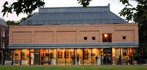 Jacqueline du Pre Music Building